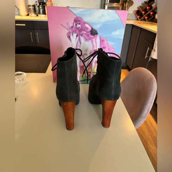 Jeffrey Campbell Lita Booties in color Black Distressed. Size 8.5 - Picture 6 of 14